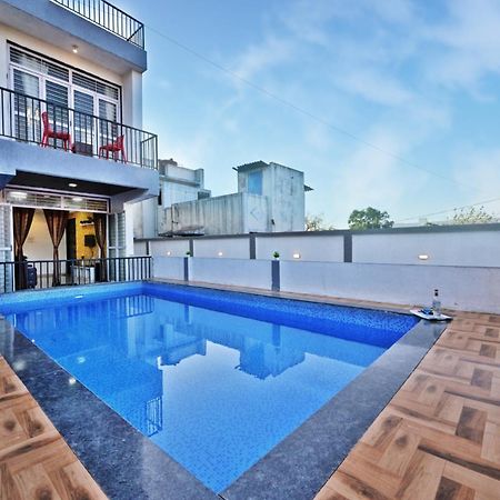 Ll Empyrean Stay Ll 4Bhk Ll Ac Ll Pool Ll Mystical Stone Villa Ll Лонавала Экстерьер фото