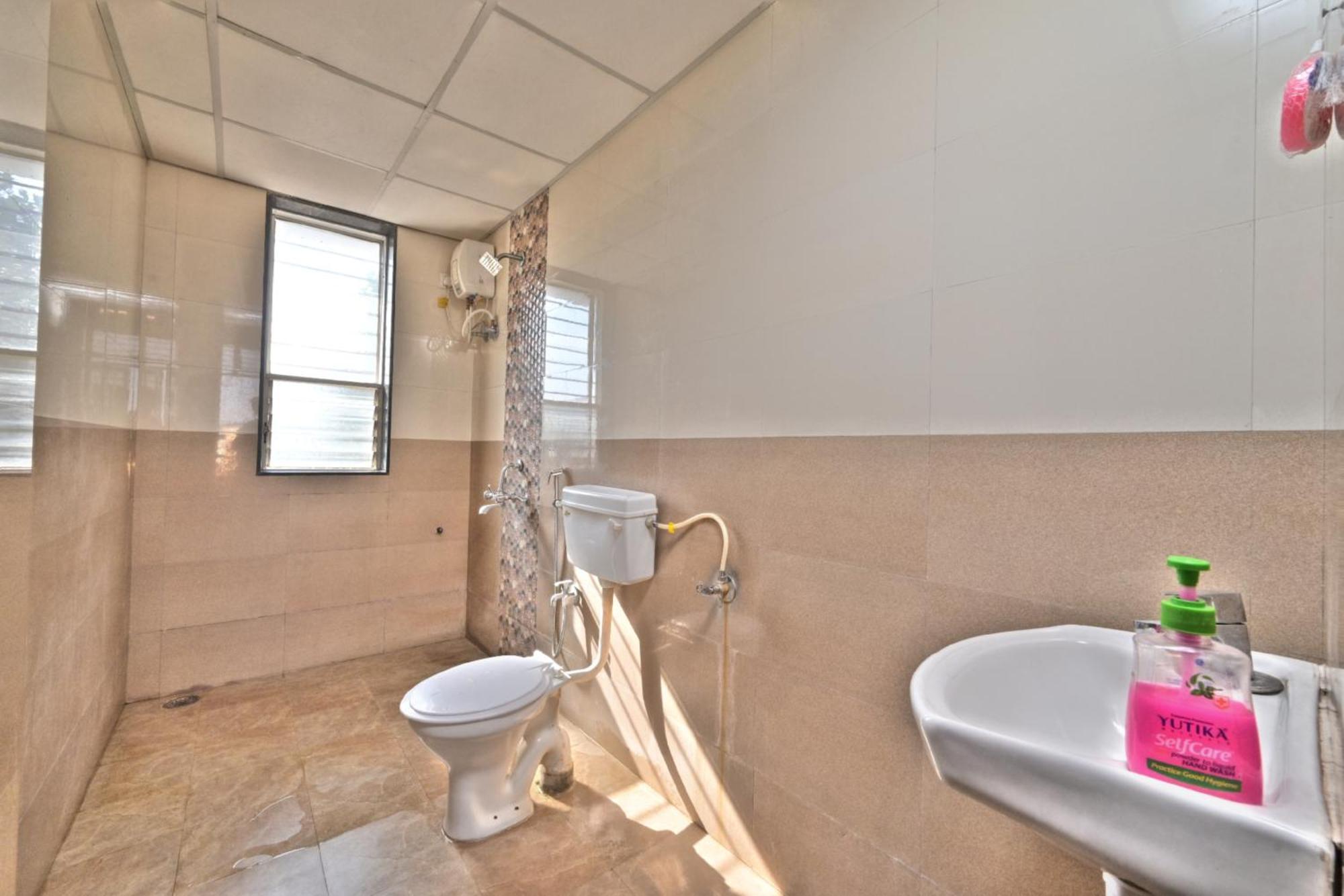 Ll Empyrean Stay Ll 4Bhk Ll Ac Ll Pool Ll Mystical Stone Villa Ll Лонавала Экстерьер фото