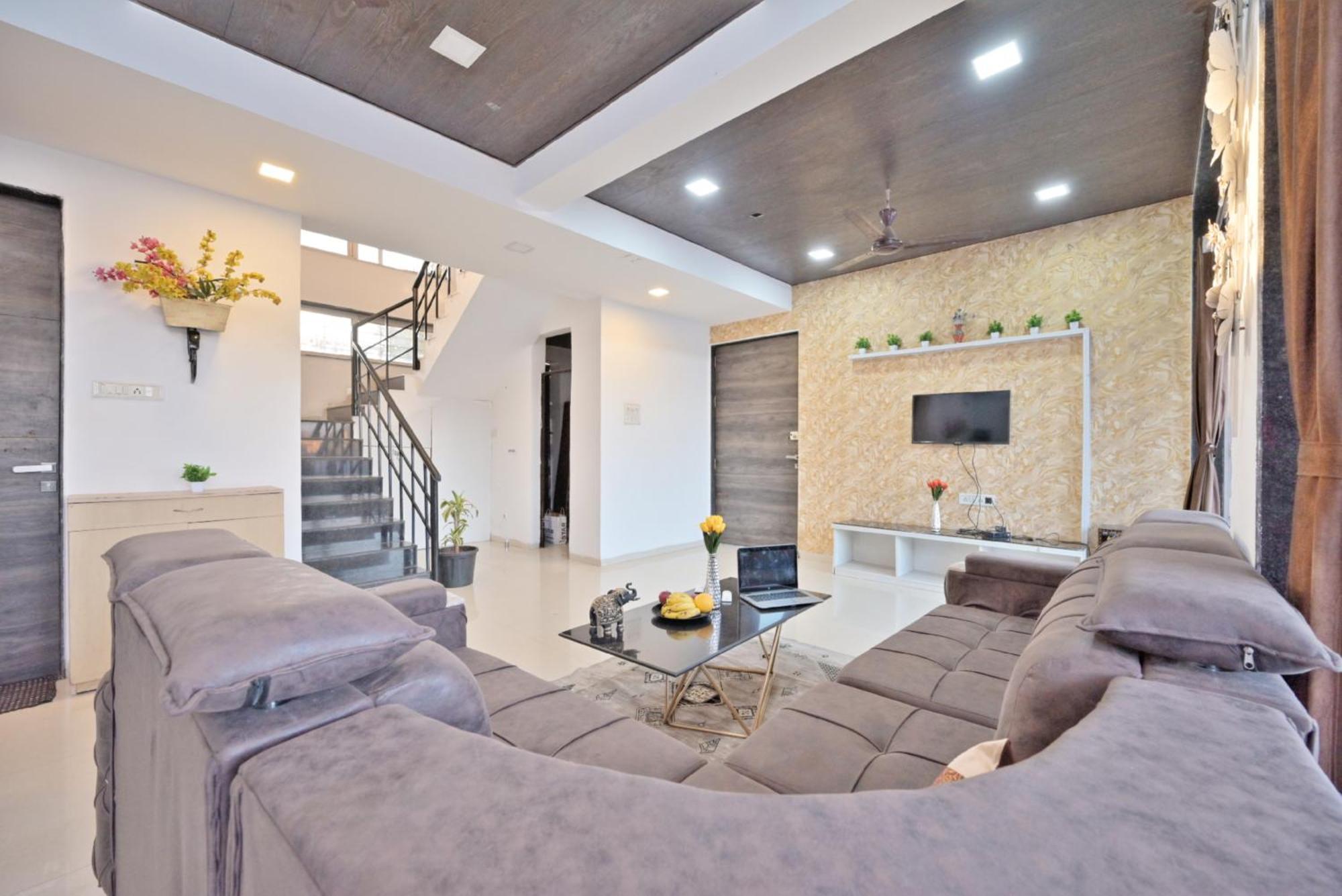 Ll Empyrean Stay Ll 4Bhk Ll Ac Ll Pool Ll Mystical Stone Villa Ll Лонавала Экстерьер фото